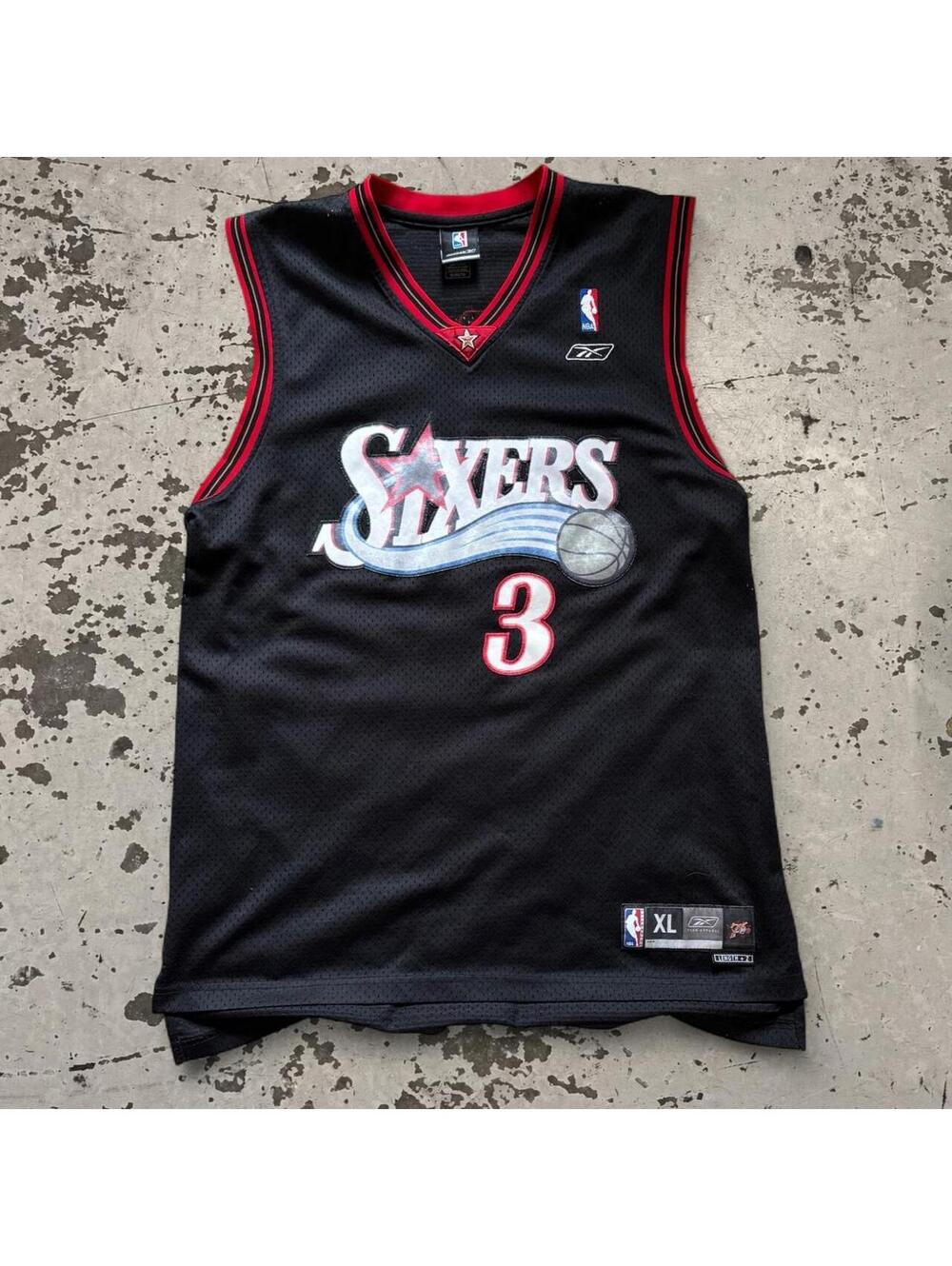 BEAUTIFUL authentic Allen Iverson throwback jersey.